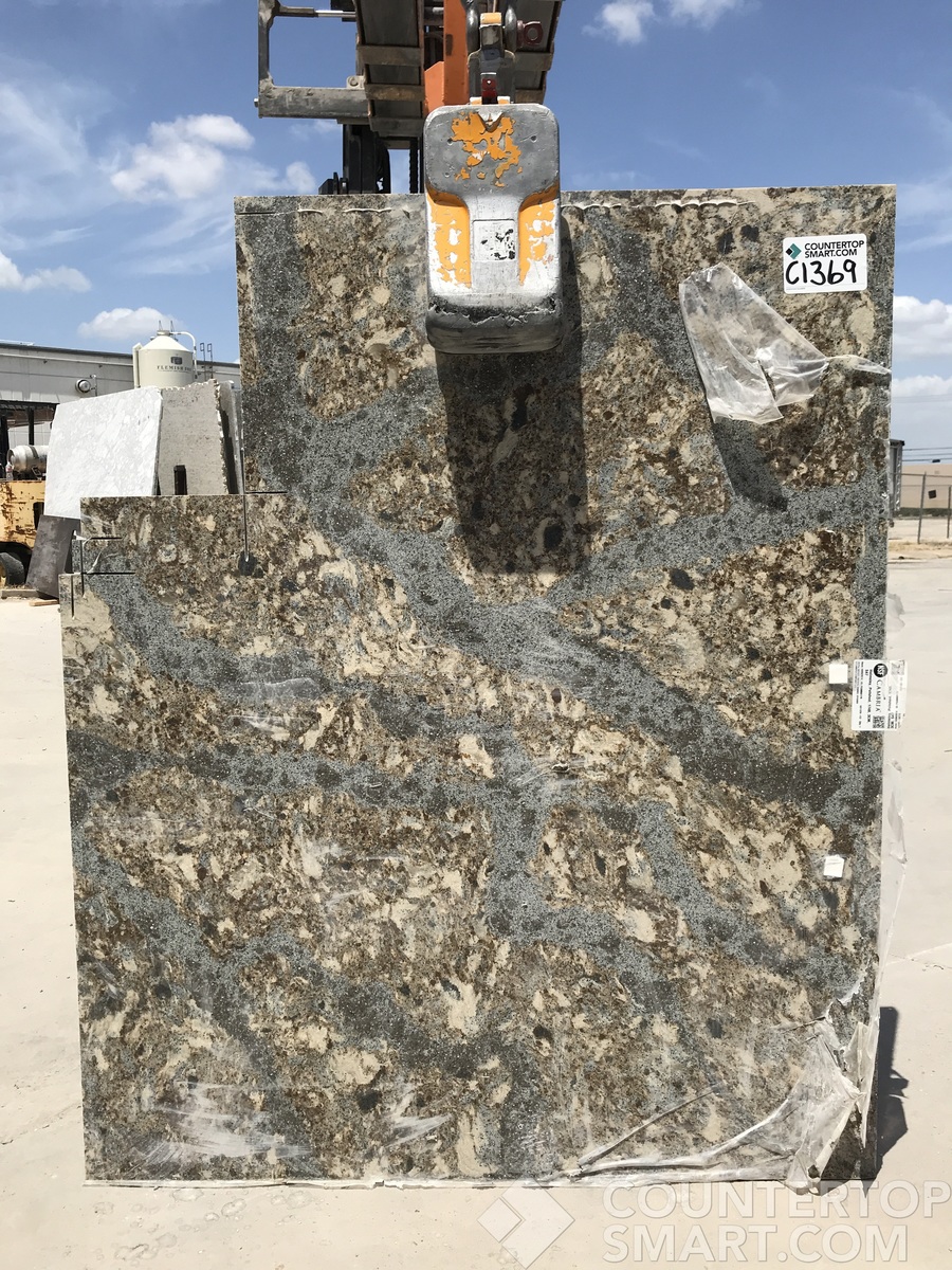 76 off your perfect Quartz (Engineered) Cambria Helmsley countertop